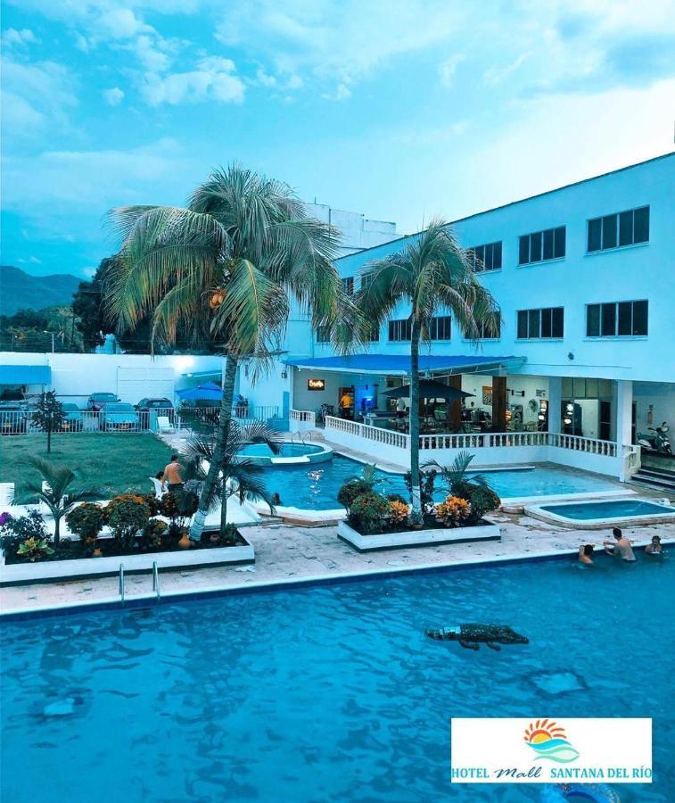 Hotel Mall Santana Del Río La Dorada Exterior foto
